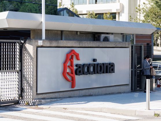 La UCO se persona en las sedes de Acciona en Madrid y Bilbao para recabar pruebas del ‘Caso Ábalos’