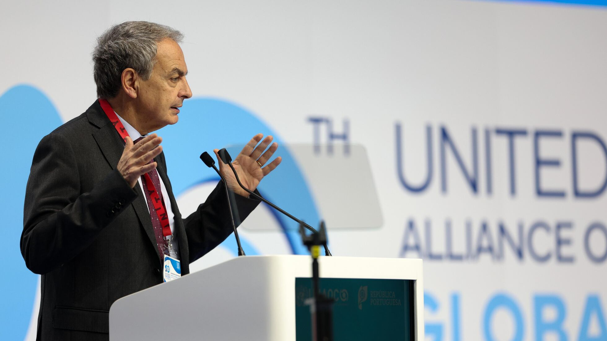 La UDEF estrecha el cerco: La Policía sitúa a Julio Martínez como presunto testaferro de Zapatero en la trama venezolana