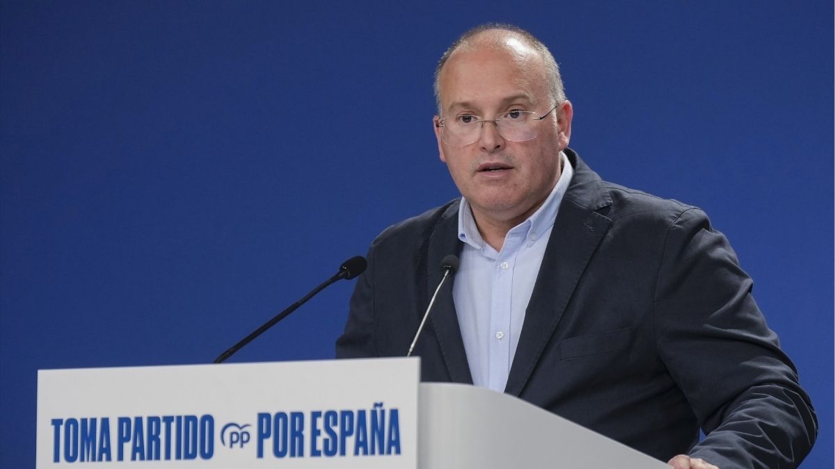 Tellado advierte que «el cerco se estrecha» sobre Zapatero: «Es la reina madre de la corrupción»