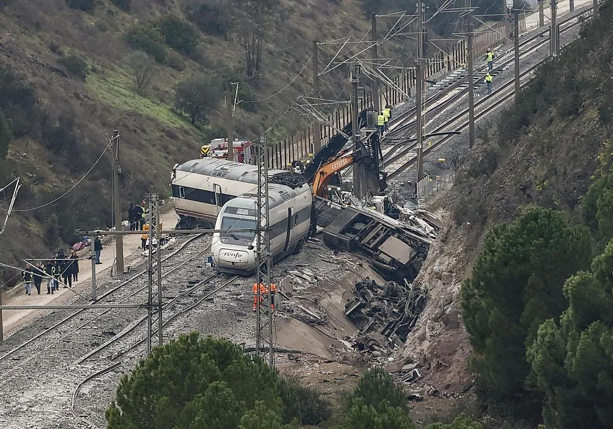 La Guardia Civil busca en las cámaras de Adif la clave del accidente ferroviario de Adamuz