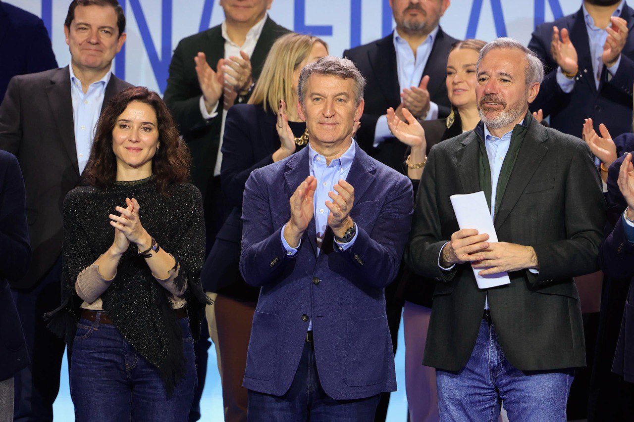 Feijóo carga contra el pacto de financiación: “El dinero es de todos, no de Sánchez y Junqueras”